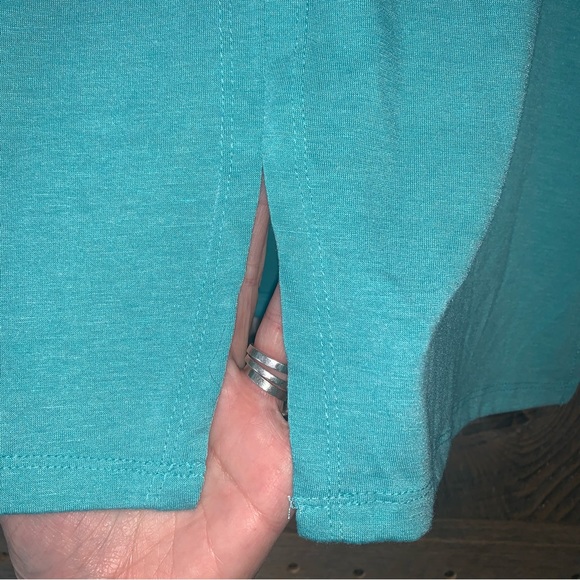 Women’s L BALANCE COLLECTION Aqua Green Fitness Active L/S Strappy V YOGA Top - Picture 6 of 14